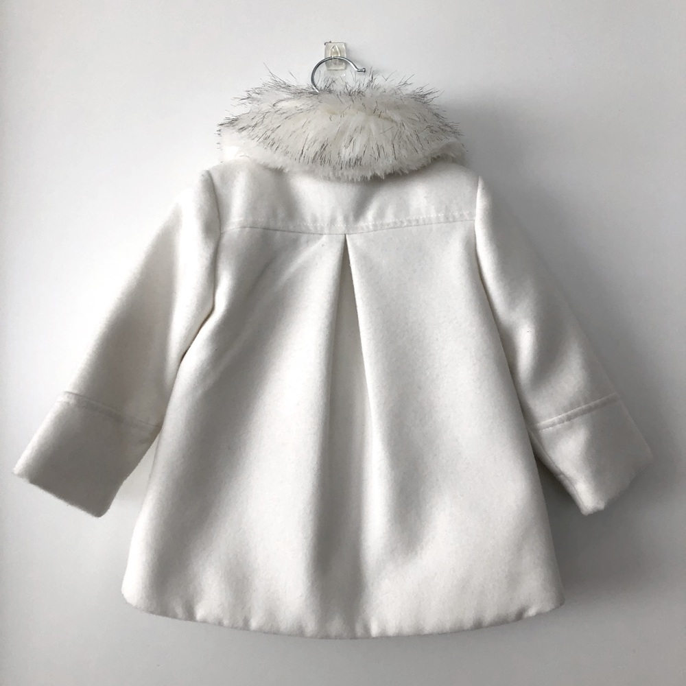 Guy Laroche Girls Coat - Picture 2 of 6